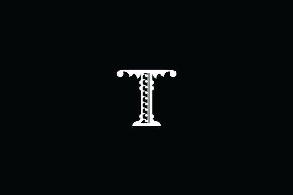 Black Letter T Logo - Letter T Logo Template ~ Logo Templates ~ Creative Market