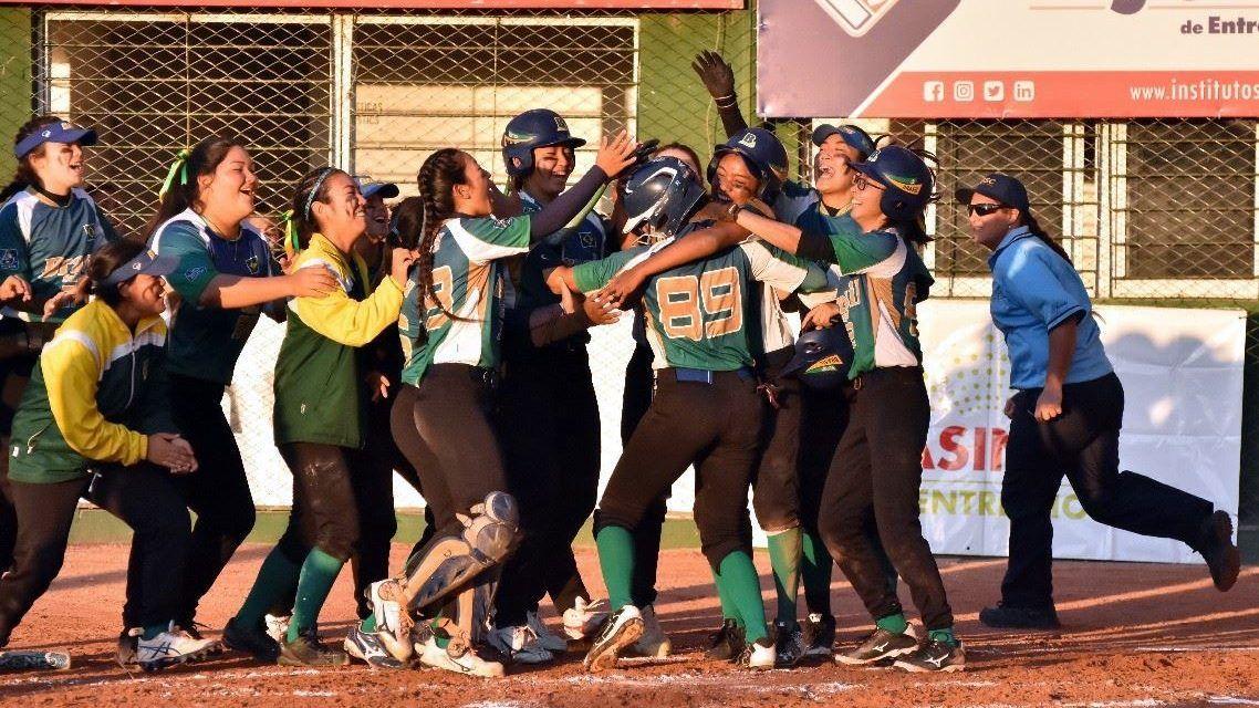 Softball Champs Baseball Logo - Brazil crowned U-18 South American Women's Softball champions - WBSC