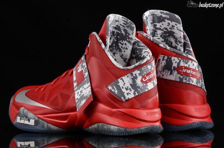Ohio State Camo Logo - A Detailed Look at Nike LeBron Soldier VI 