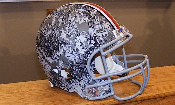 Ohio State Camo Logo - Ohio State Football Unveils Camouflage Helmets For Spring Practice ...