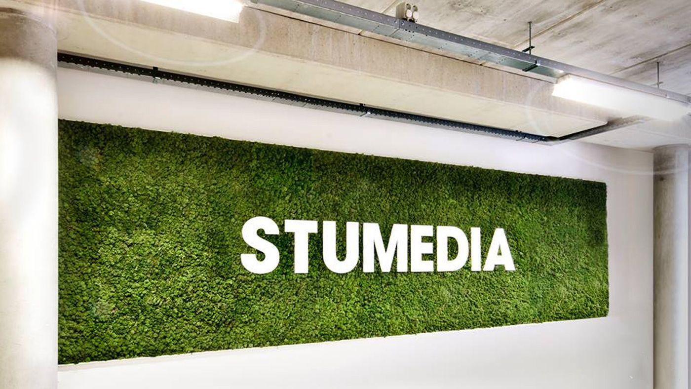Corporate Wall Logo - image of Moss Walls for offices