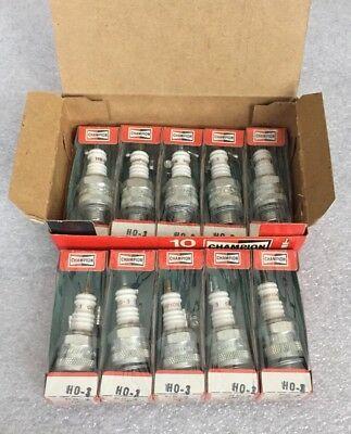 Champion Spark Plug Old Logo - HO 3 CHAMPION SPARK Plugs Of 10 New Old Stock