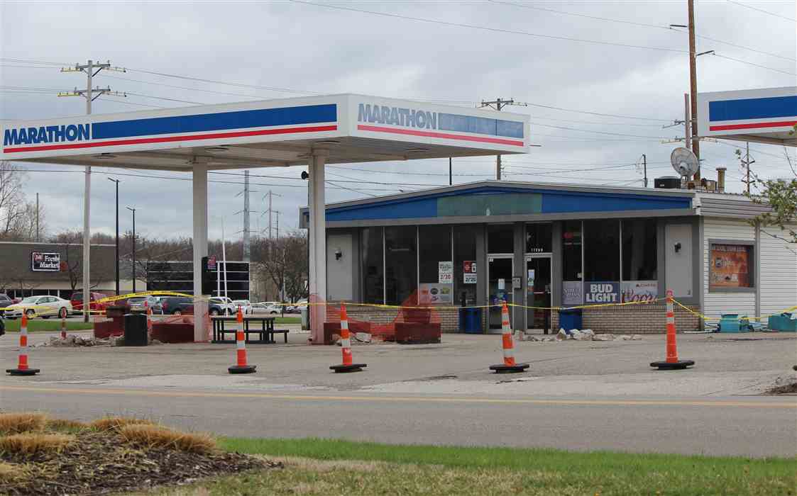 Marathon Gas Station Logo - Grand Haven Tribune: Gas station redevelopment begins