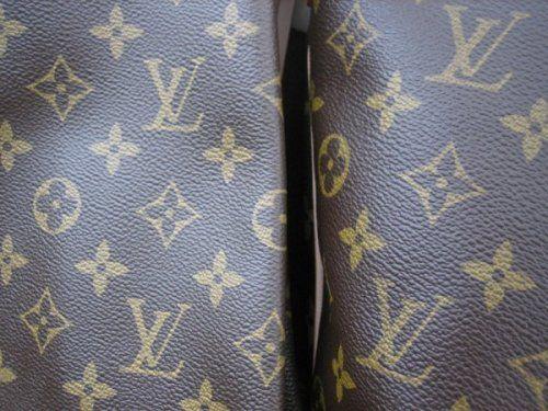 Close Up of Louis Vuitton Logo - Louis Vuitton | Designer Handbag Bible - Part 4