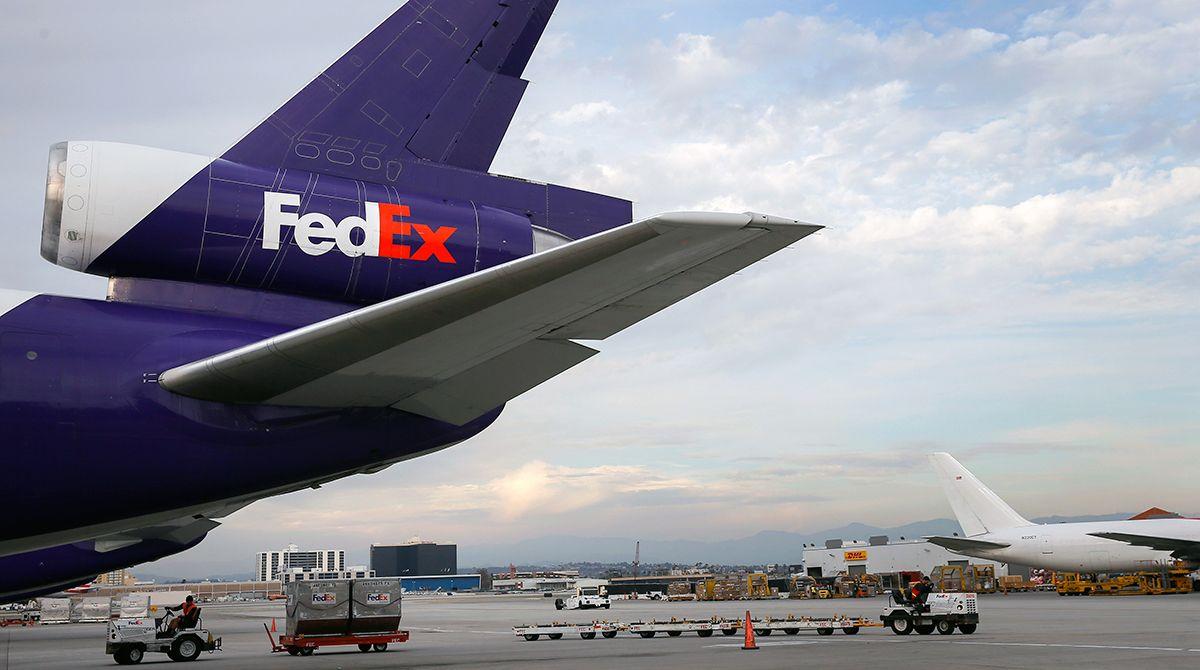 FedEx Airlines Logo - FedEx Outlook Rosy Despite Ongoing Threats From Cybercrime, Trade ...