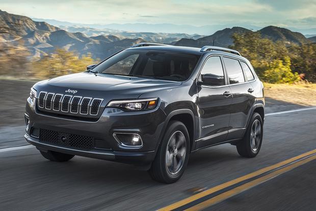 New Jeep Cherokee Logo - 2019 Jeep Cherokee: New Car Review - Autotrader