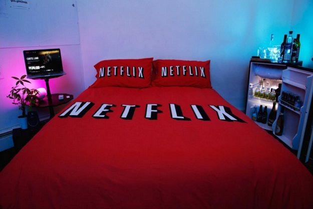 Netflix and Chill with a Black Background Logo - This 'Netflix and Chill' themed apartment on Airbnb is as crazy as ...