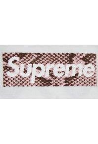 Snke Supreme Box Logo - Supreme