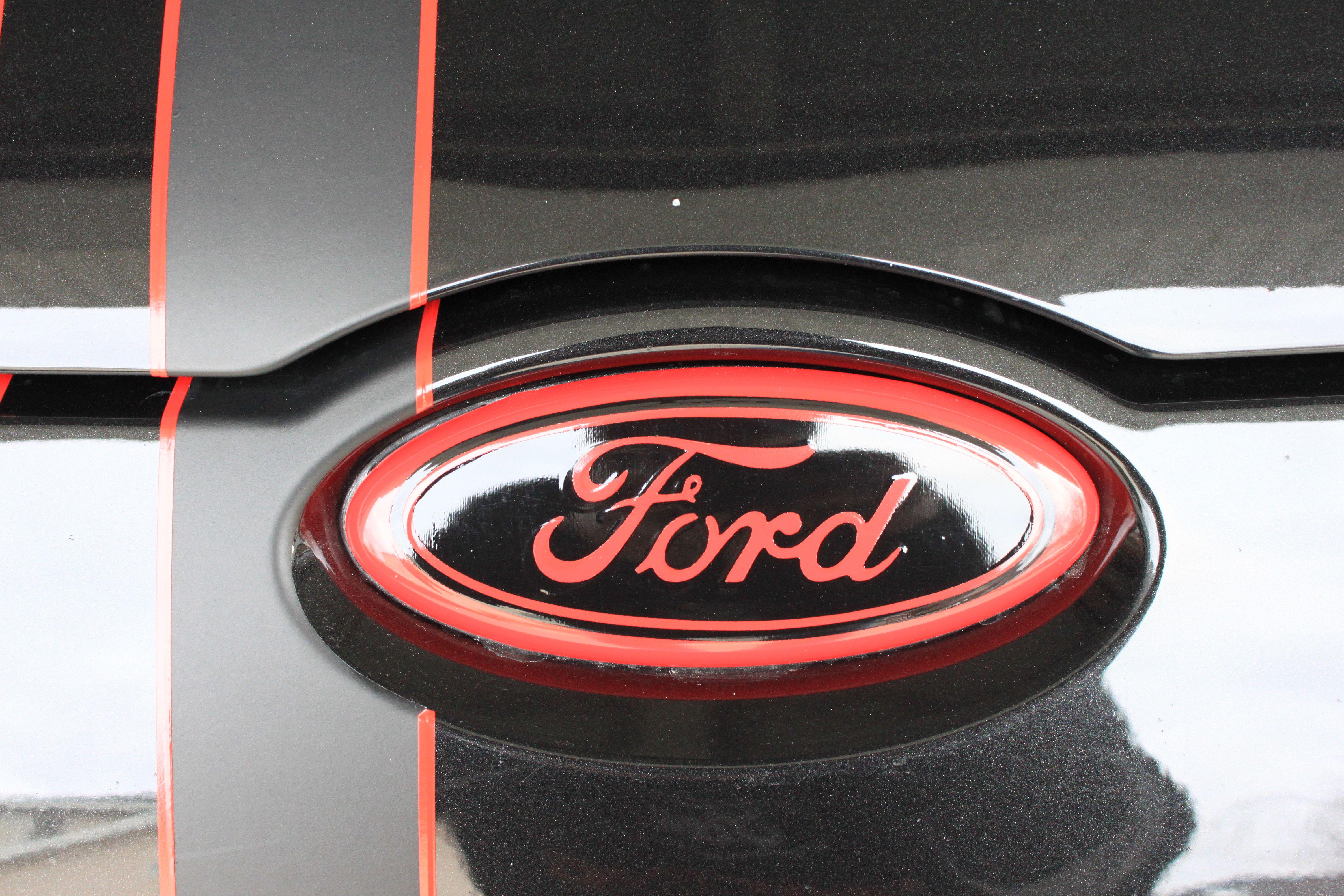 Custom Ford Oval Logo - Custom matching Ford emblems