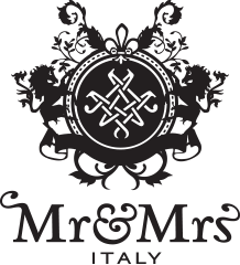 Italian Clothing Logo - Mr & Mrs Italy: Parkas Fashion Luxury Clothing & Coats - MMI.it
