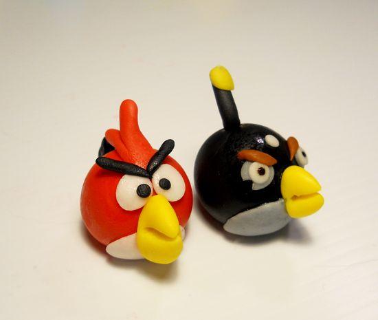 Red Bird Yellow Circle Logo - How to Make Edible Angry Birds (with Pictures)