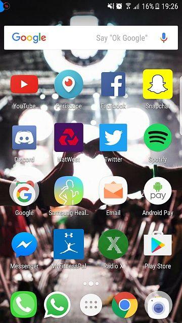 Blue Circle Facebook Logo - Blue circle in top left corner of screen. - Android Forums at ...