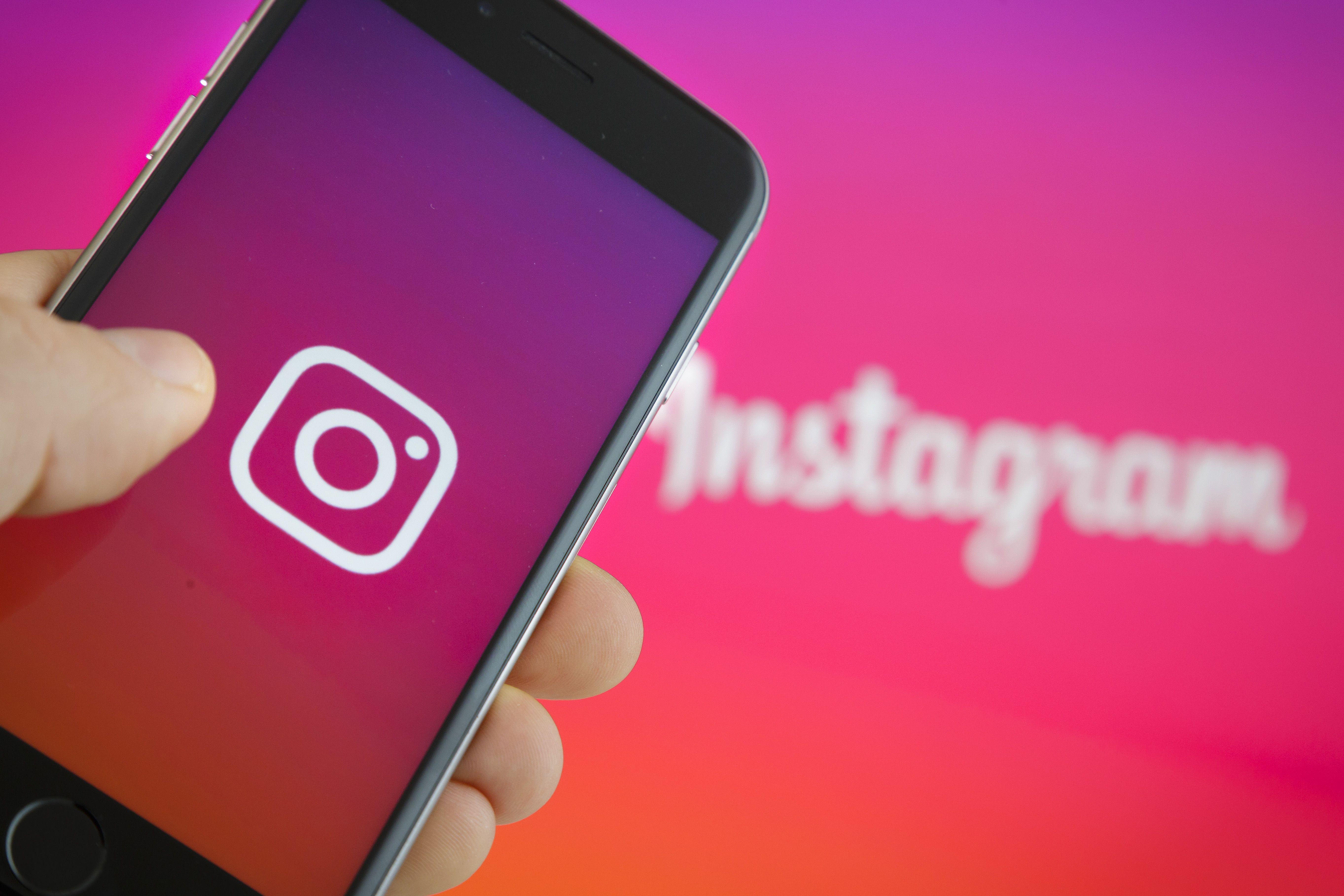 Instagram Time Logo - New Instagram Feature Makes It Much More Like Snapchat | Time