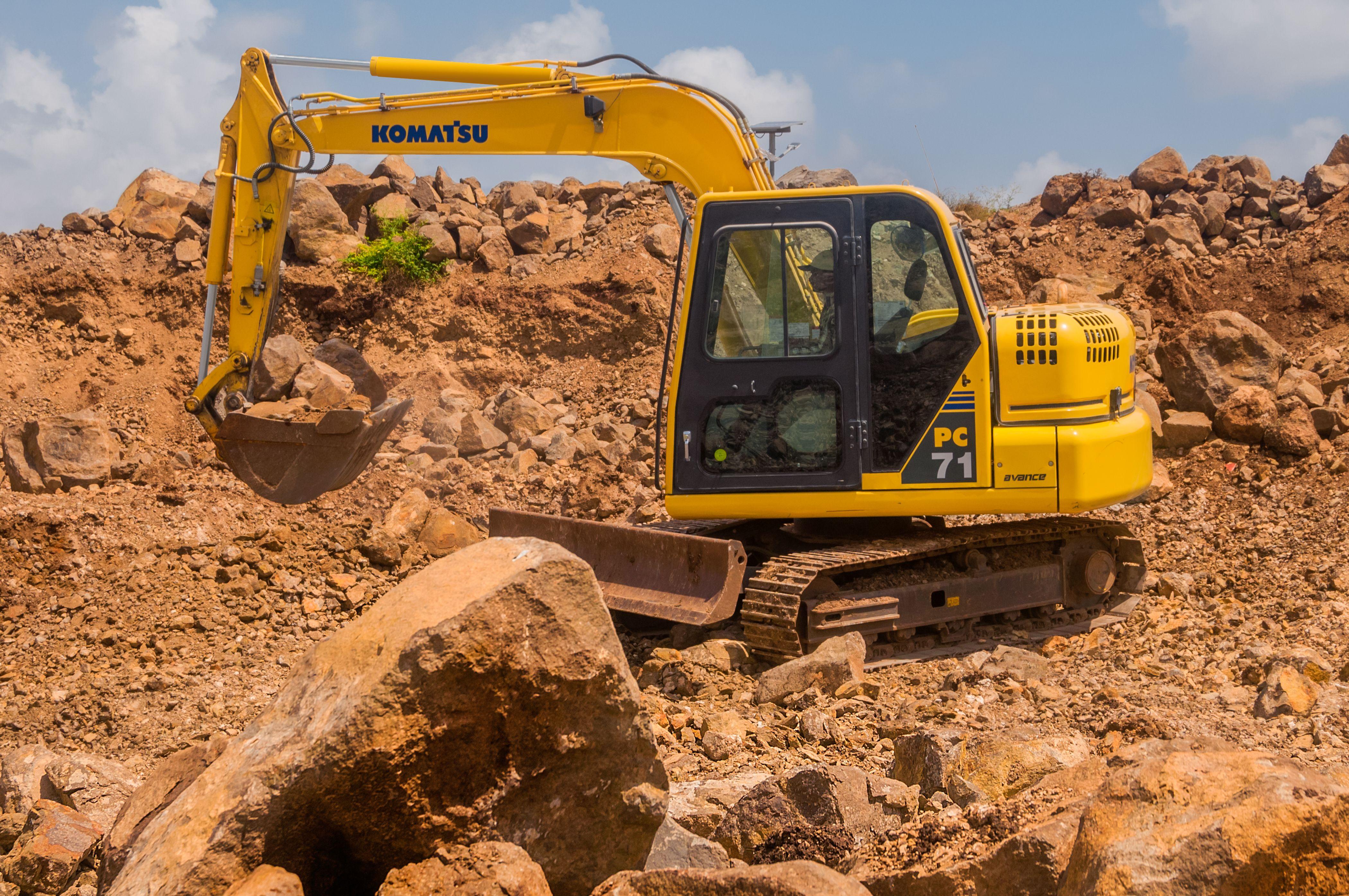 Komatsu Equipment Logo - Komatsu PC71 Excavator - Construction & Mining Equipment India | L&T ...