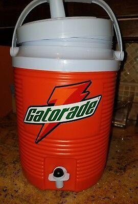 Old Gatorade Logo - VTG RUBBERMAID GATORADE COOLER GALLON Old Logo Sports Dispenser Water