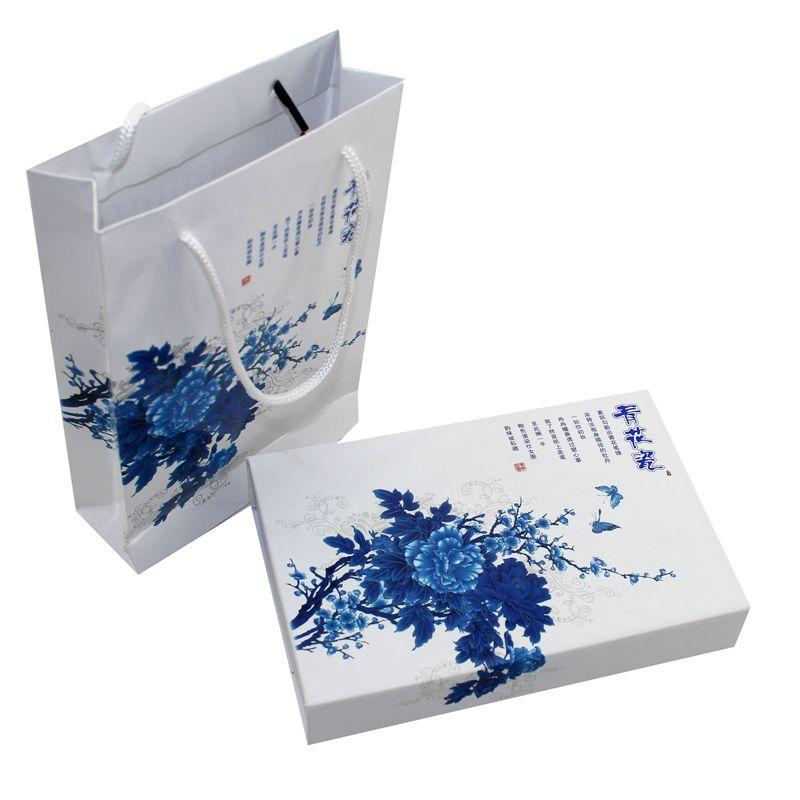 Blue Floral U Logo - Three blue and white porcelain pen name card box U set of 3 sets of ...