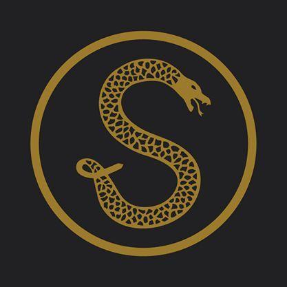 Snake Circle Logo - Simple circle Snake Bite logo design. #graphicdesign #americana