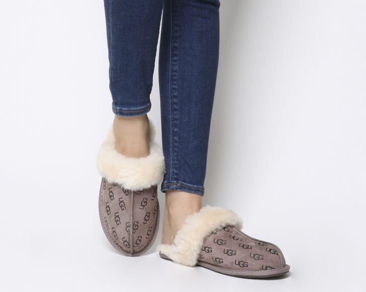 New UGG Logo - Cheapest UGG Shoes New Sale: Womens UGG Scuffette II Logo Exclusive