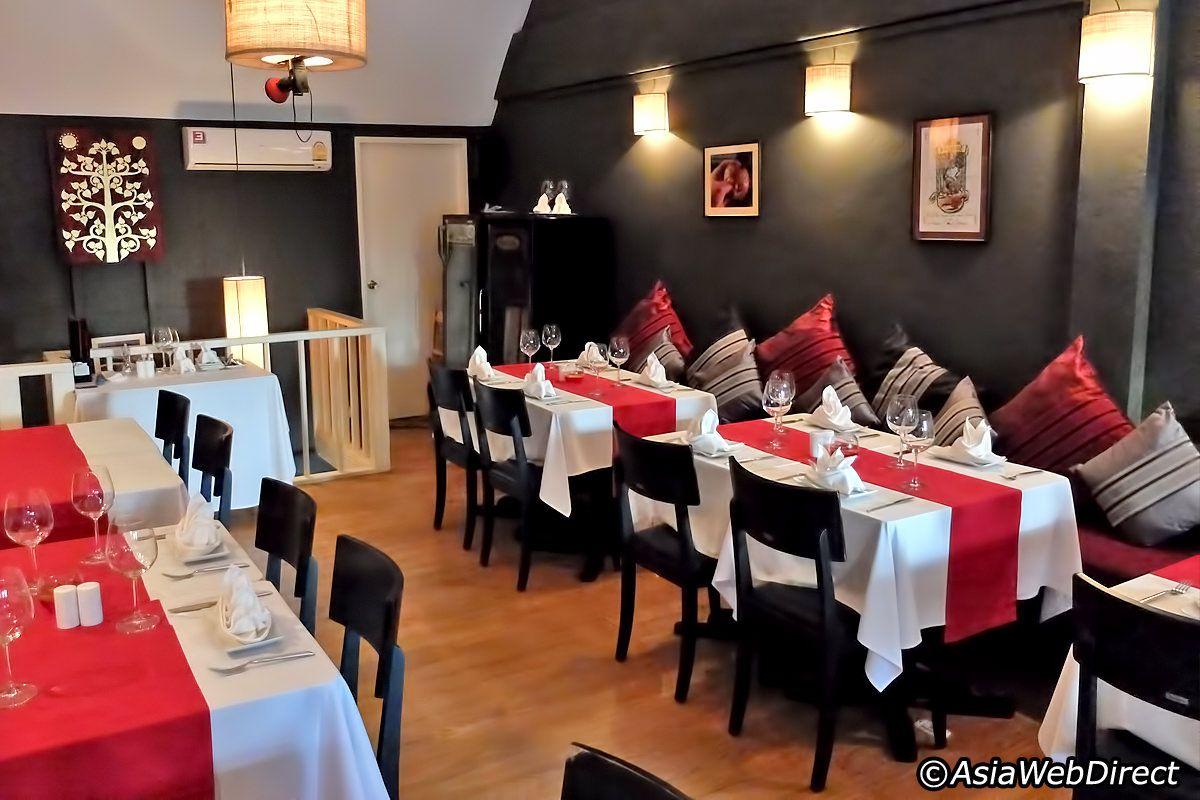 White Red Restaurant Logo - DeDos Restaurant – Phuket - French Gastronomy with an Asian Touch in ...
