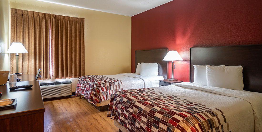 Red Roof Inn and Suites Logo - Cheap Hotels in Indianapolis, IN | Red Roof Inn & Suites