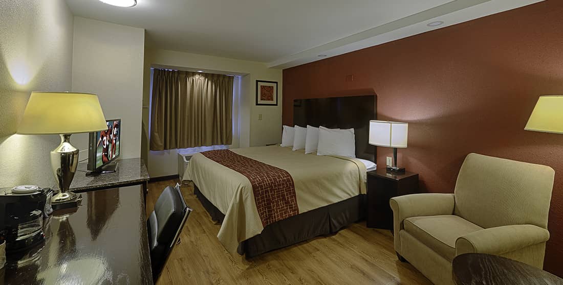 Red Roof Inn and Suites Logo - Cheap Hotels in Augusta, GA | Red Roof Inn & Suites