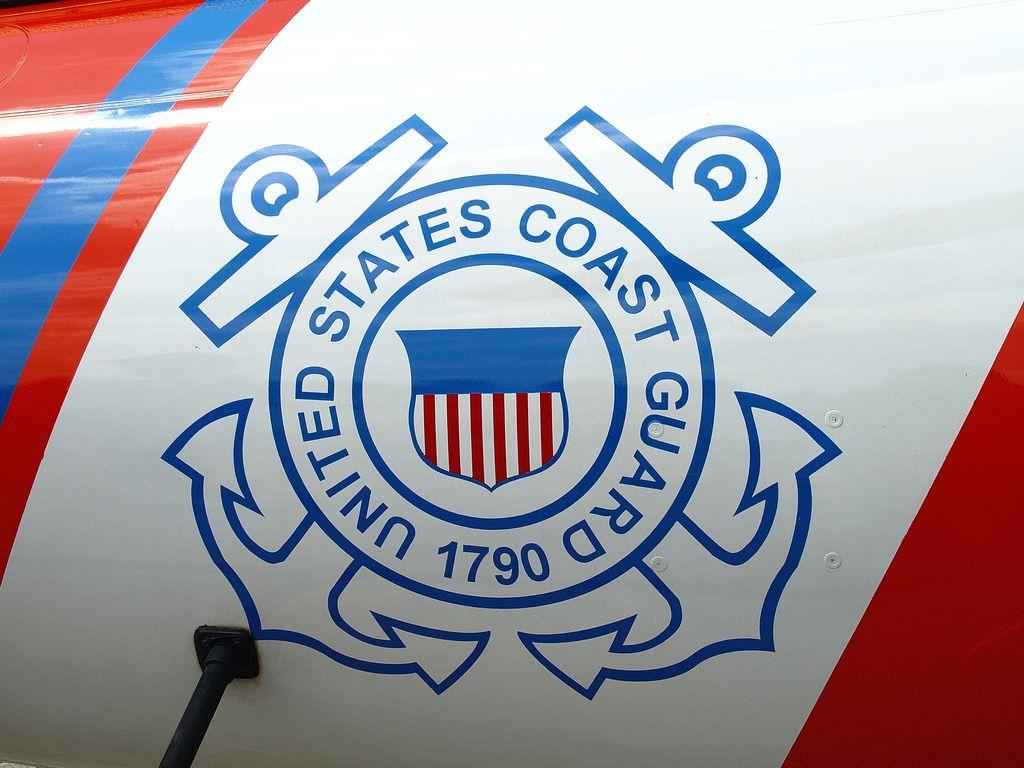 United Airplane Logo - United States Coast Guard aircraft logo | P5029572O | MDLPhotoz | Flickr