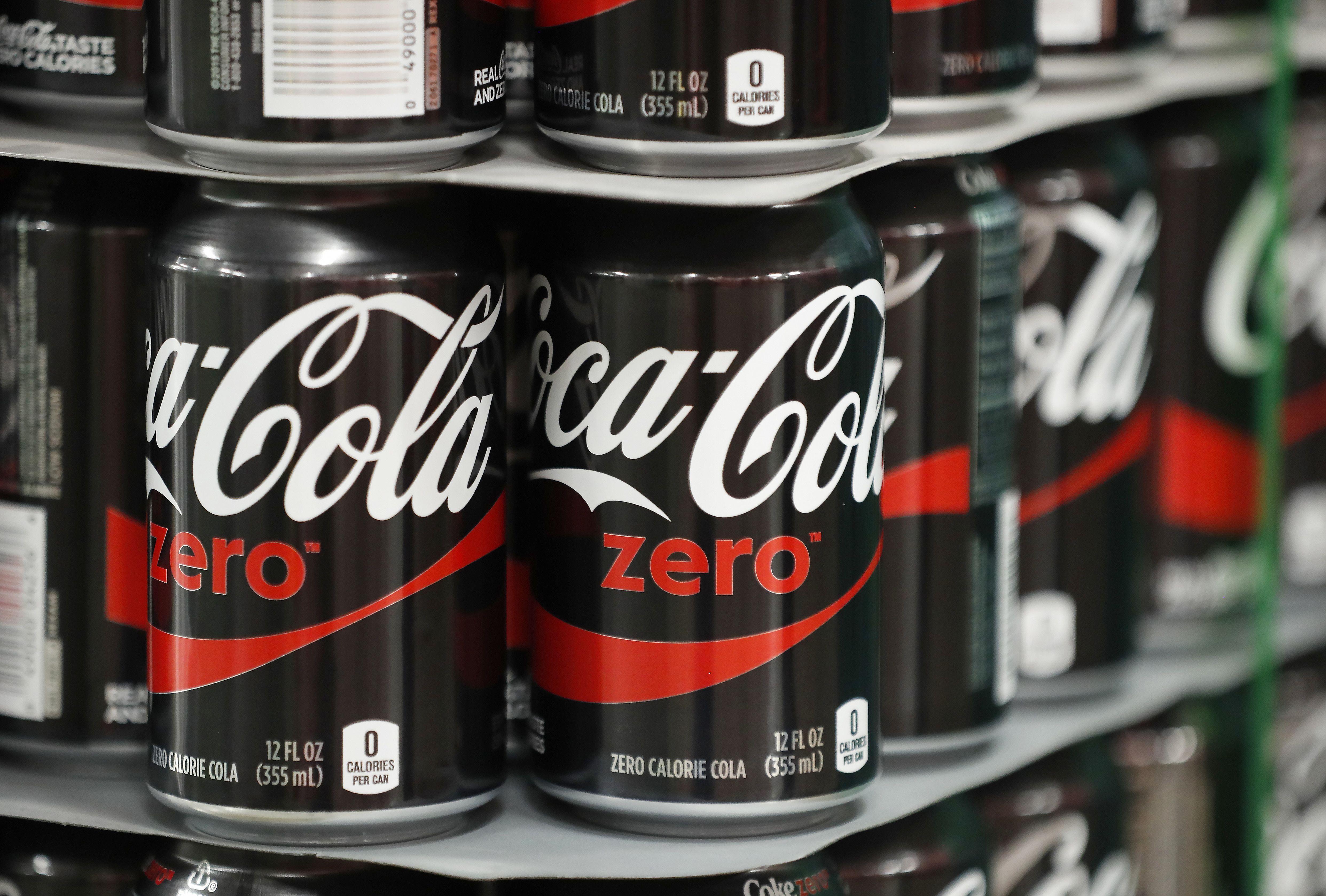 Coke Zero Logo - Coca-Cola UK redesigns Zero packaging to look like the original Coke