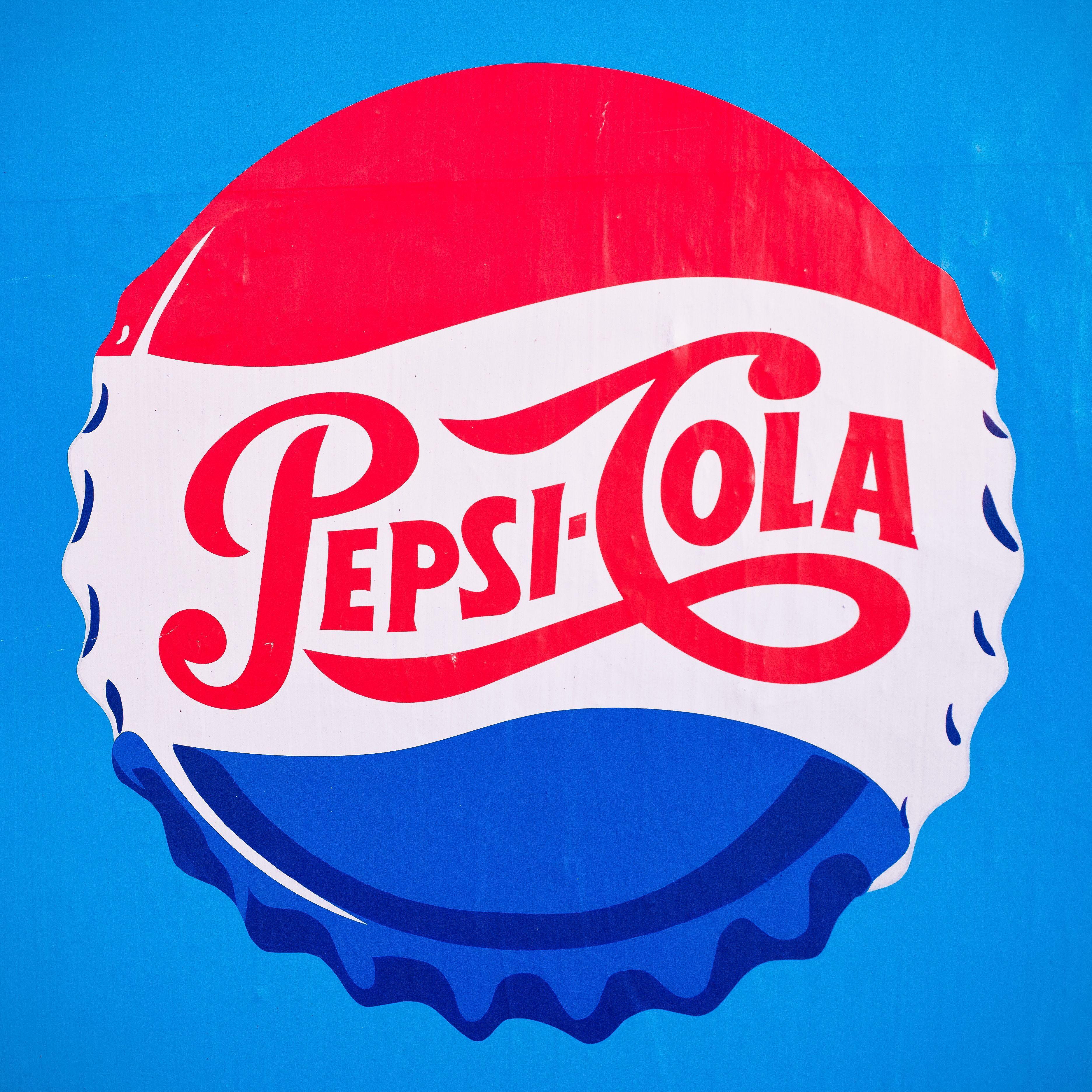 Vintage Pepsi Logo - Retro Pepsi. DESIGN • TYPE. Pepsi, Pepsi cola and Cola