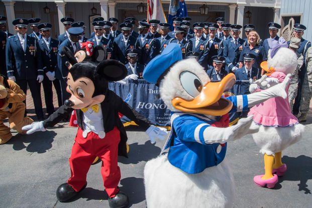 Disneyland Characters 2017 Logo - Disney Discounts for Military Families | Military.com