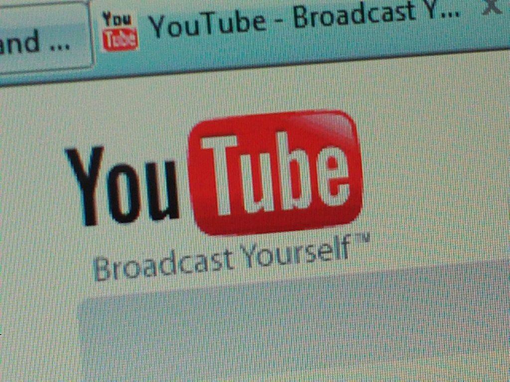 YouTube Broadcast Logo - Youtube logo. Dcim\100media