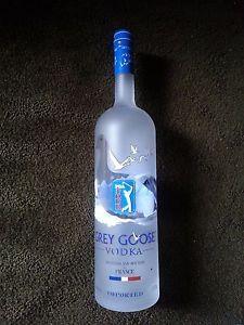 New Grey Goose Logo - Grey Goose Vodka PGA Tour Etched 1.75 Liter Bottle, Bar Man Cave New