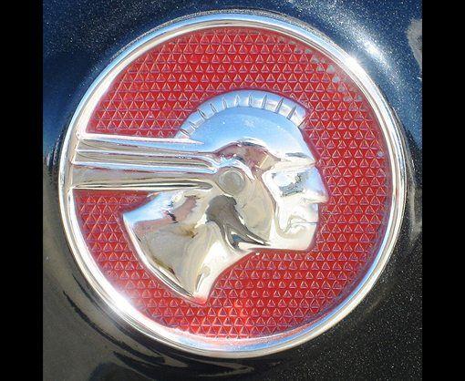 Pontiac Car Logo - Five Fascinating Things You Didn't Know About Famous Car Logos ...