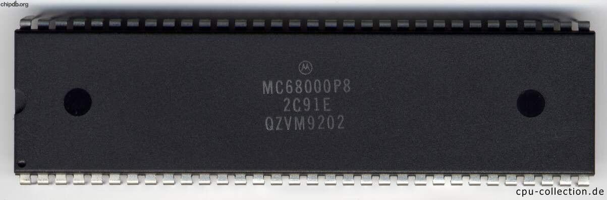 Small Motorola Logo - Motorola - 68000 - 8 - Motorola MC68000P8 small logo on top - chipdb.org