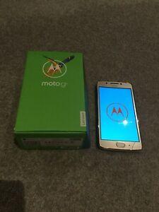 Small Motorola Logo - Motorola MOTO Moto G5 (Unlocked) Smartphone, small