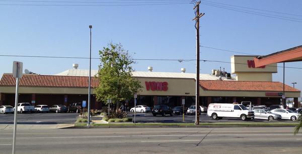 Vons Grocery Logo - Vons at 10321 Sepulveda Blvd Mission Hills, CA| Weekly Ad, Grocery ...