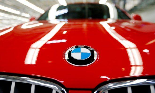 BMW Red Car Logo - BMW Set to Sell Record Number of Vehicles in 2014 After Strong First ...