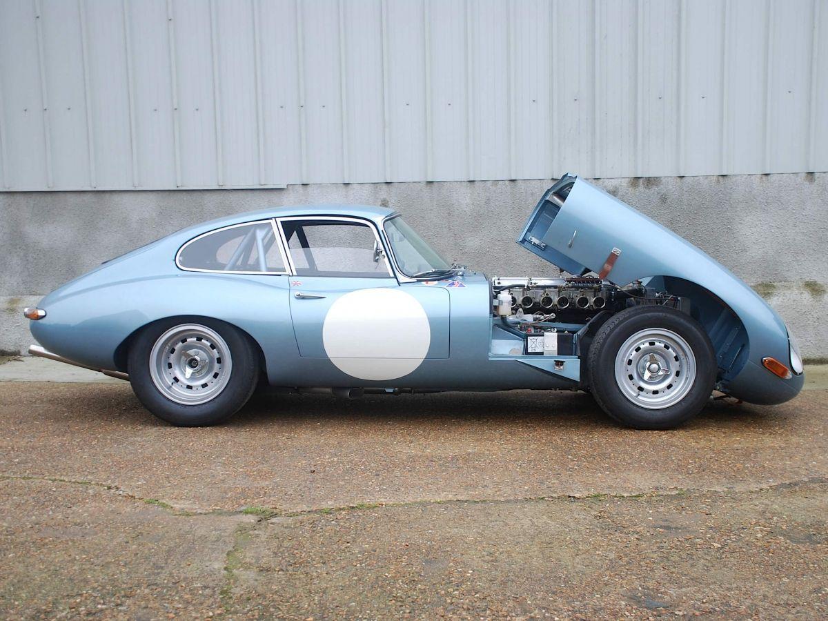 Silver Blue Car Logo - Jaguar E-Type classic car Semi Lightweight Competition Car