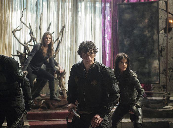 The 100 Arcadia Logo - VIDEO 'The 100': Shawn Mendes Singing