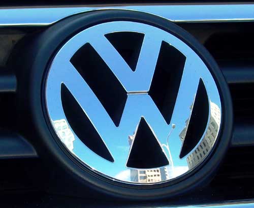 Small VW Logo - Volkswagen Develops Small Cars For Dodge Picture