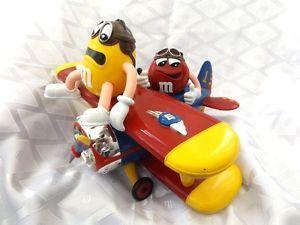 Red and Yellow Plane Logo - M&M´s Barnstorming Red Yellow Collectible Chocolate Candy Bi Plane