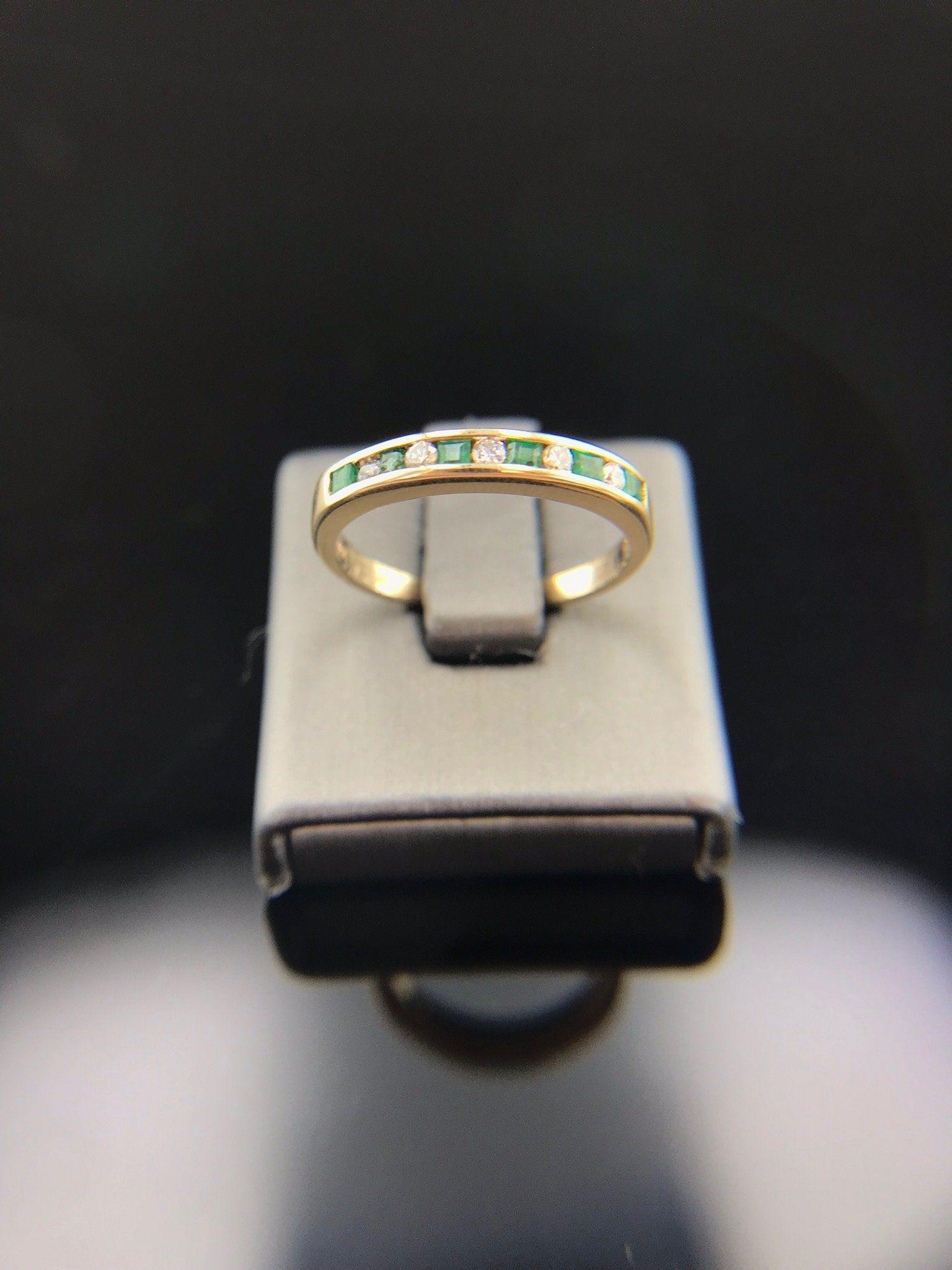 Yellow Square with Channel Logo - Estate 14K Yellow Gold Square Emerald and Diamond Channel Set Band