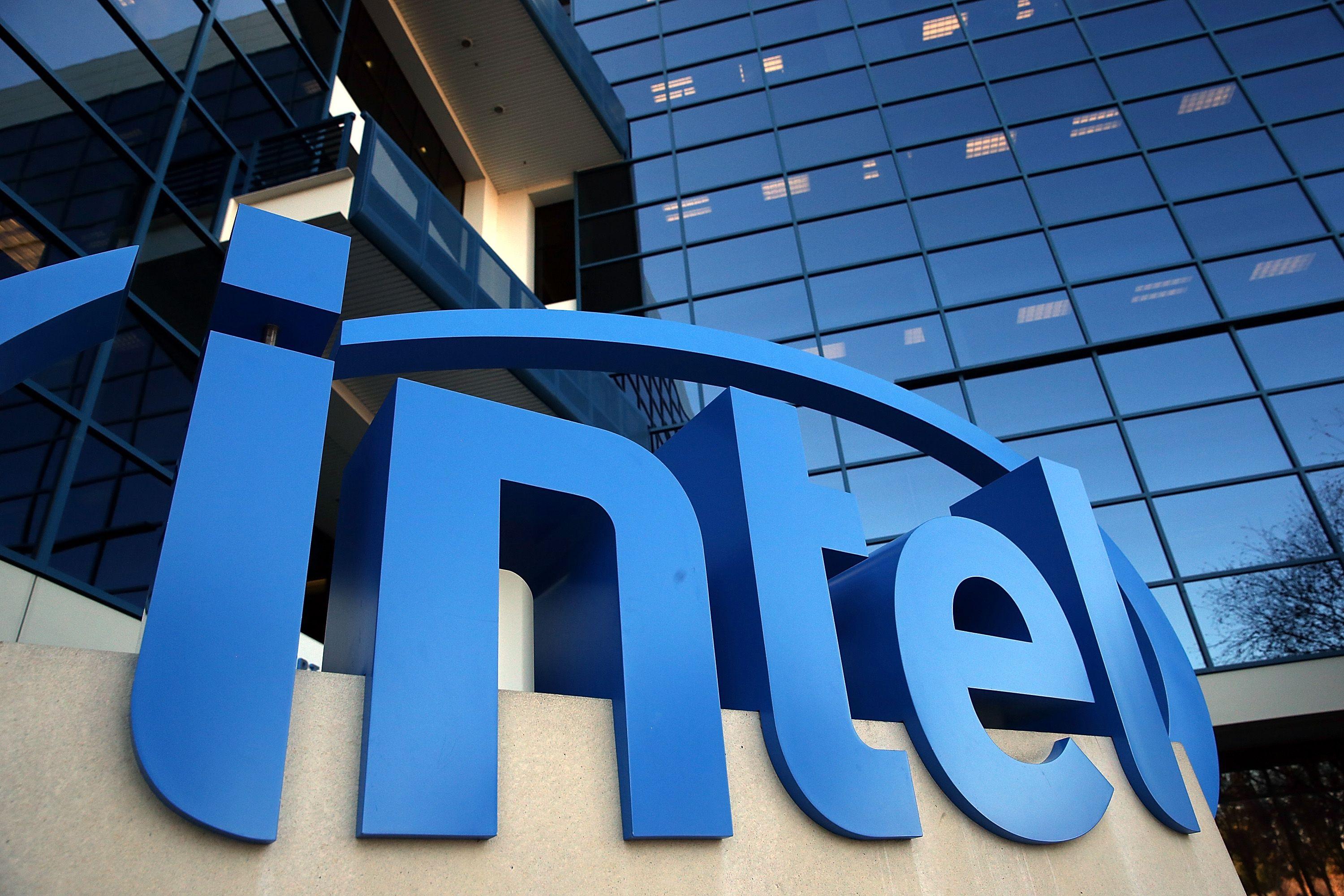 Intel Corp Logo - Intel Corp Tells Customers to Halt Patching With Faulty Chips