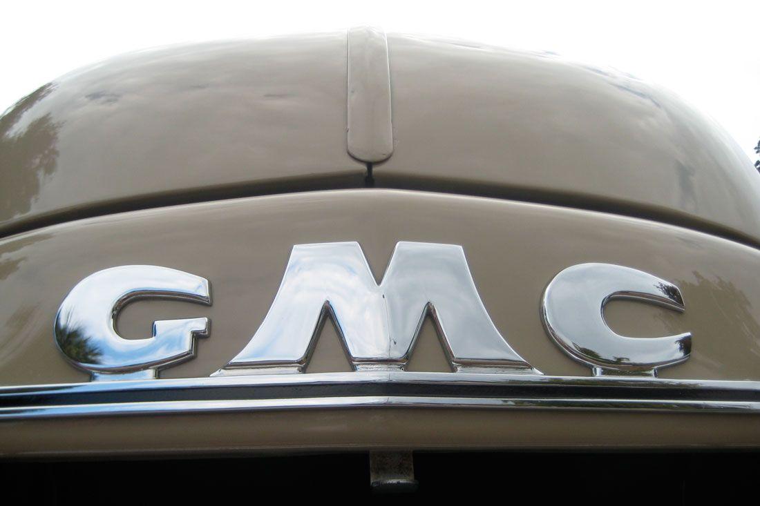 Vintage GMC Logo - GMC related emblems | Cartype
