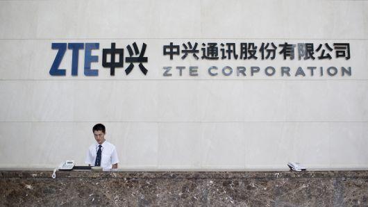 ZTE Corporation Logo - China's ZTE may lose Android license as US problems build