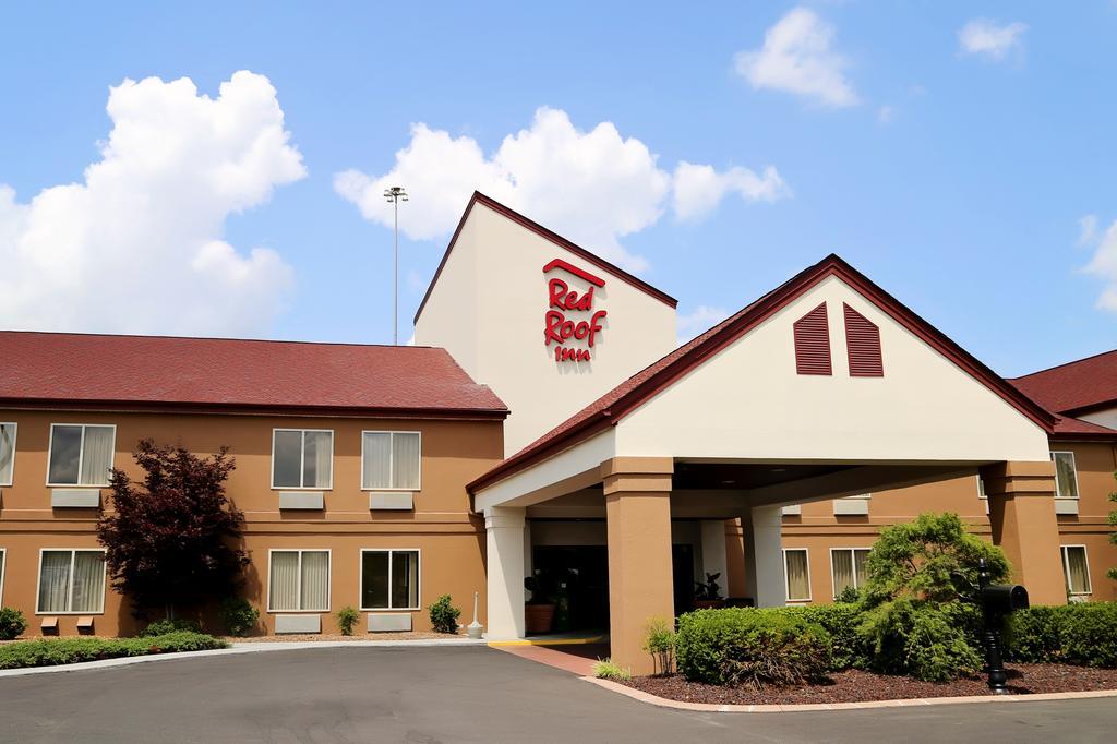 Small Red Roof Inn Logo - Red Roof Inn London I-75, London – Updated 2019 Prices