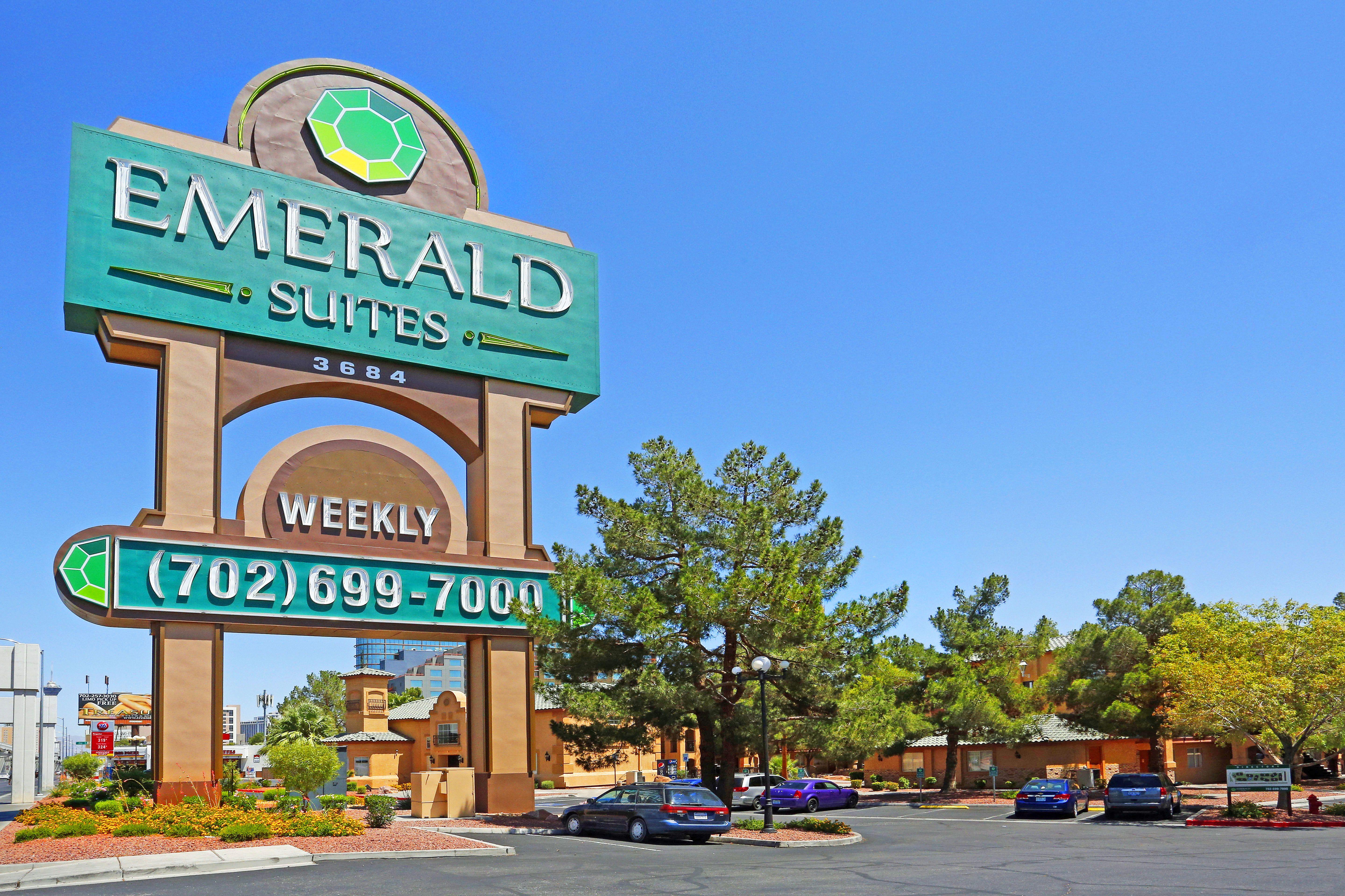 Emerald Suites Logo - Just Sold: Emerald Suites Portfolio - LOGIC Commercial Real Estate