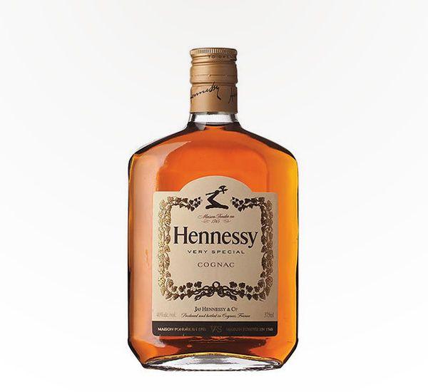 Brandy Hennessy Logo - Hennessy Cognac VS – Cognac Brandy | Saucey