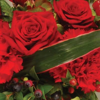 Green Petal Flower Company Red Logo - Wreath Leaf Edging Red and Green | The Kent Flower Company | Bromley ...