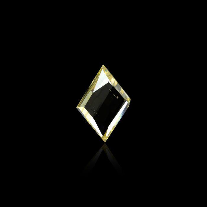 Rhombus FC Logo - 1.22 ct. Natural Fancy Light Yellow Rhombus checkered shape Diamond