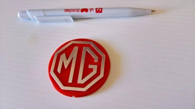Red Horn Logo - Badge Emblem Motif MGB MGBGT Le Red Horn Silver Steering Wheel ...